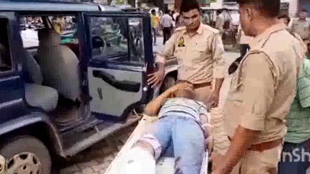 मथुरा एसओजी और मगोर्रा पुलिस ने मुठभेड़ के बाद पकड़े फर्जी वर्दीधारी लुटेरे इंदौर के हिस्ट्री सीटर समैत चार गिरफ्तार