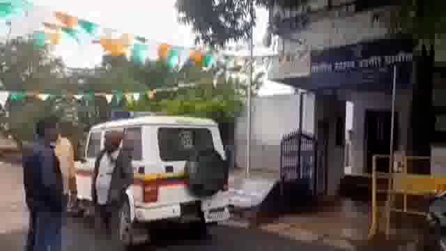 हेर डोंगरज मार्गावर ६ हजार ७२० रुपयांची दारू जप्त,एकावर गुन्हा दाखल