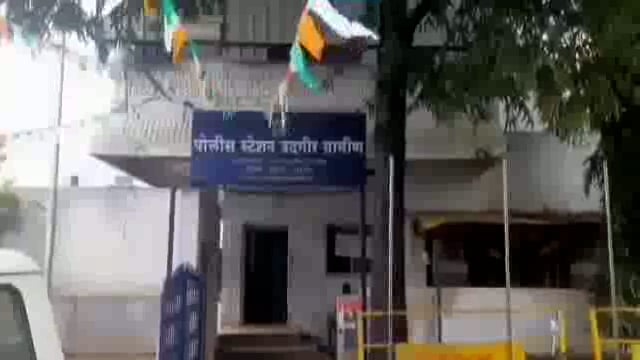 बनावट लिंक वरून खात्यातून 2 लाख 9 हजार रुपये लंपास