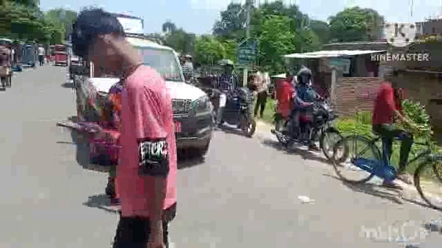 सूर्यगढ़ा -एससी एसटी अपने समर्थको के साथ  आरक्षण को लेकर  एनएच 80 सहित ग्रामीण सड़कों को घंटों तक किए हुए हैं जाम।