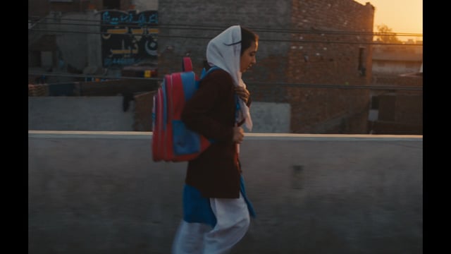 Official Trailer "Don't be late, Myra"