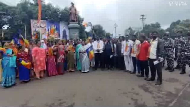 वंचित बहुजन माथाडी च्या वतीने बदलापूर हत्या बाबत गृहमंत्री राजीनामा आंदोलनातून मागणी केली.