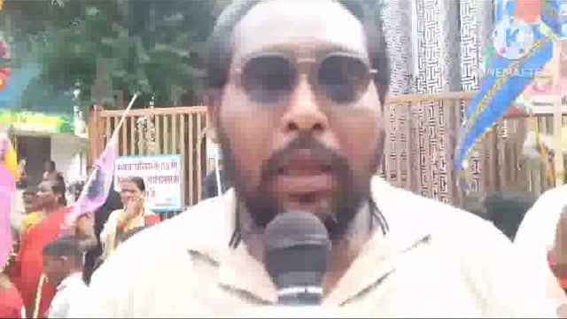 बल्केश्वर स्थित महालक्ष्मी मंदिर से निकल गई निशान यात्रा अध्यक्ष जी नदी वाइट 