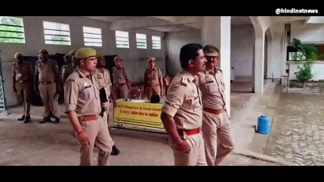 उत्तर प्रदेश पुलिस भर्ती परीक्षा के तीसरे दिन पुलिस अधीक्षक श्री इलामारन जी ने विभिन्नपरीक्षा केन्द्रों का किया निरीक्षण