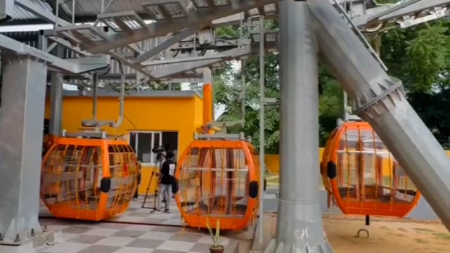 बरसाना में राधारानी मंदिर तक रोप-वे का सफर कर सकेंगे श्रद्धालु भक्त, किया गया लोकार्पण।