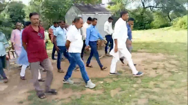 नए प्रखंड भवन का निर्माण कार्य जल्द होगा शुरू, सरकारी जमीन को अतिक्रमण मुक्त कराने का दिया निर्देश