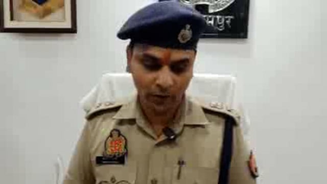 बलरामपुर विगत दिनों महिला के मिले सर कटे शव मामले का पुलिस ने किया खुलासा पति ही निकला हत्यारा सुनें क्या कहते हैं एसपी 