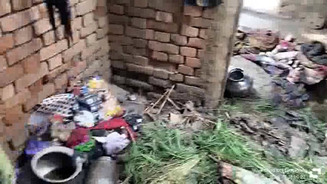 सिलेण्डर में आग लगने से गृहस्थी खाक, किशोरी ने भागकर बचाई जान 
फायर बिग्रेड टीम ने आग पर पाया काबू