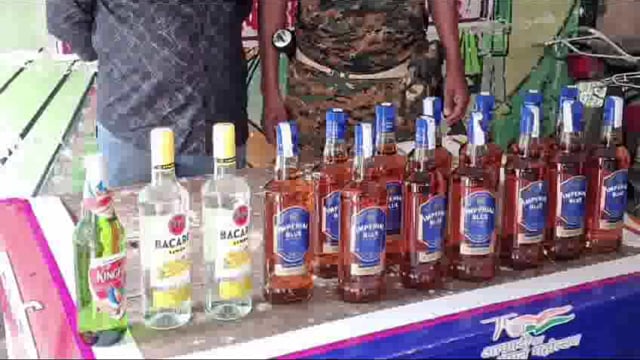 उत्पाद विभाग ने जिले भर में विशेष अभियान चलाकर 340 लीटर विदेशी शराब के अलावा 33 शराबियों पर की कार्रवाई