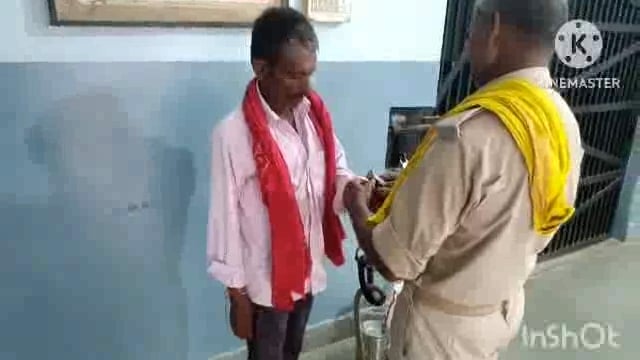 सूर्यगढ़ा पुलिस के द्वारा एक वारंटी को गिरफ्तार कर पुलिस अभी रक्षा में भेजा गया लखीसराय न्यायालय।