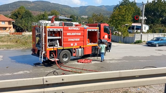 Bolu Dağı'nda korkutan kaza: Tırlar çarpıştı, alevler yükseldi