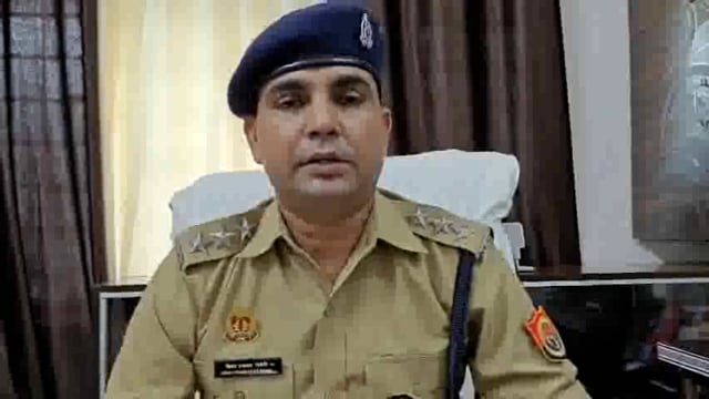 २२ लाख ७० हज़ार गबन करने वाले डाकपाल पर मुकदमा दर्ज 

सीओ विनय प्रभाकर साहनी की बाइट