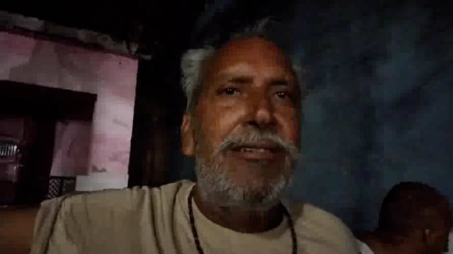 पानीगांव मेला क्षेत्र में सड़क पर हो रहे अतिक्रमण को हटवाने के लिए ग्रामीणों ने डीएम साहब से की गुजारिश