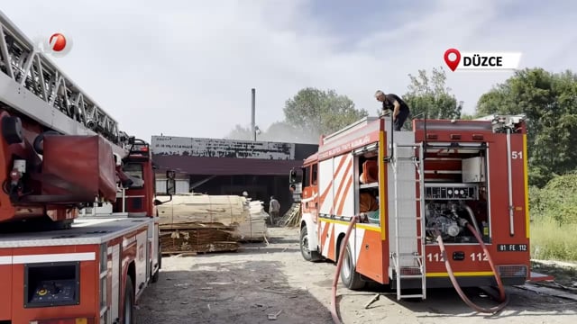 Ahşap Atölyesindeki Yangını İtfaiye Söndürdü