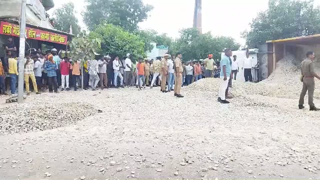 ब्रेकिंग,,
अम्बेडकरनगर - महुवारिया खानपुर में ट्रक पलटने से दो लोगों के मौत की सूचना
अकबरपुर कोतवाली क्षेत्र का है मामला