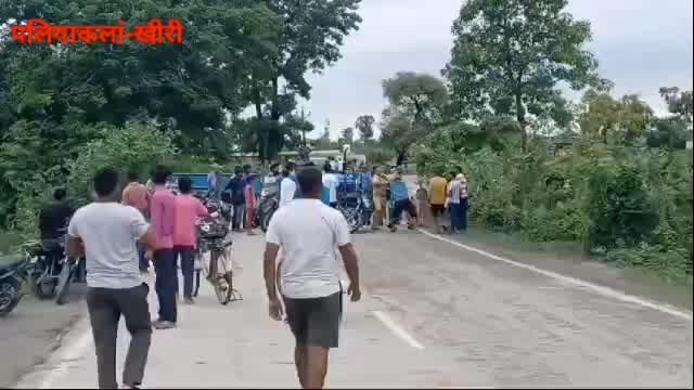 दबंग सिपाही‌ ने निर्दोष ग्रामीण को सड़क पर दौड़ा-दौड़ाकर पीटा 