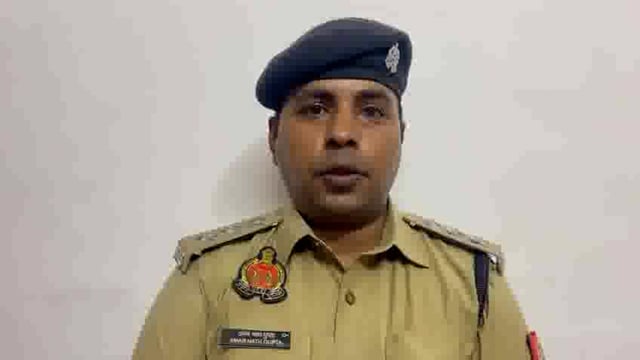 जेठवारा थाना क्षेत्र के डेरवा बाजार में गाटा संख्या 26 में बने दुकान को लेकर दो परिवारों के विवाद में CO सदर का बयान,