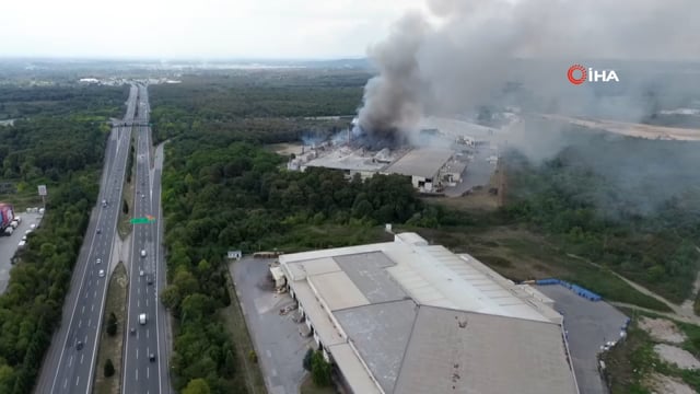 Patlamanın yaşandığı fabrika havadan görüntülendi