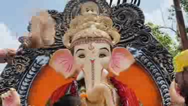 कोंच,धूमधाम से निकली गणेश प्रतिमा विसर्जन शोभायात्रा