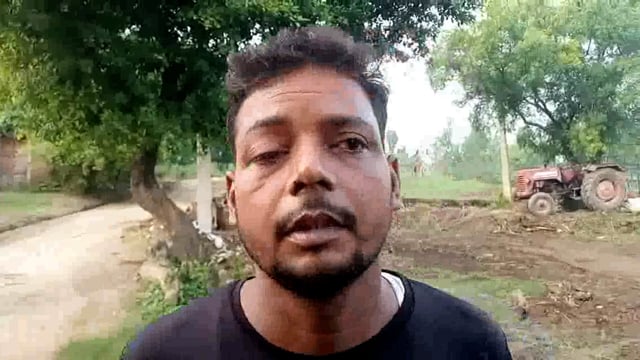 थाना #जलालाबाद क्षेत्र के #उदरापुर गांव के पास #सूर्या कंडक्शन के #कर्मचारियों ने ग्रेडर ऑपरेटर सहित 3 और #मजदूरो 