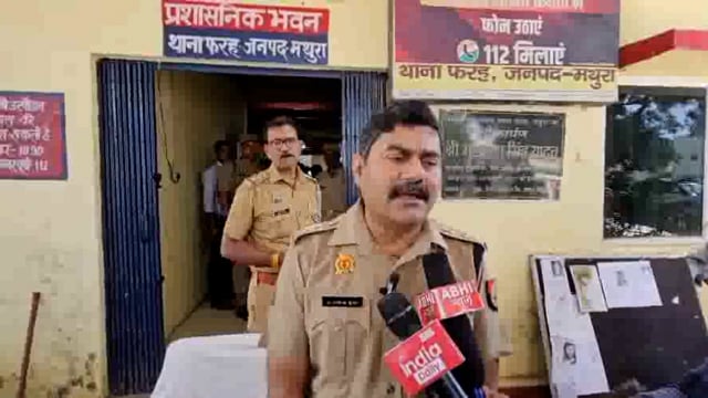 एलबी मोटर बाइक एजेंसी में घुसे चोर चोरों के साथ हुई मारपीट एक चोर की हुई मौत