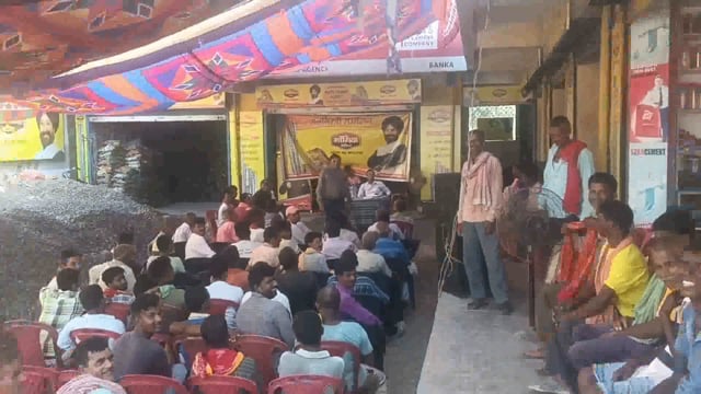 गुणवत्ता पूर्ण भवन निर्माण को लेकर कार्यशाला आयोजित कर राजमिस्त्रियों को दिया गया प्रशिक्षण