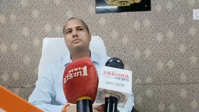 पेड़ कटान मामले को लेकर डीएफओ ने कराई कार्रवाई दी जानकारी