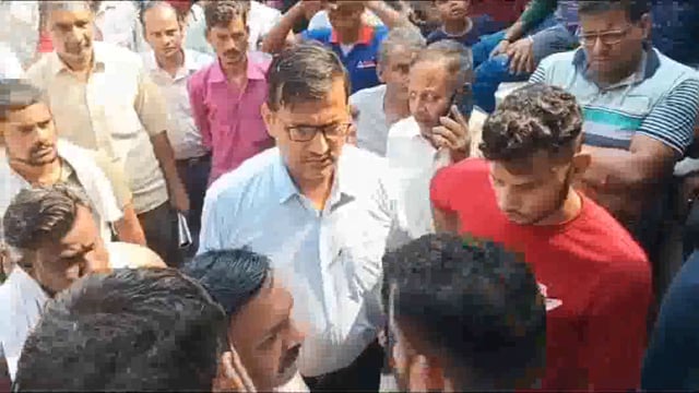 राया के राम मंदिर महंत पर समुदाय विशेष के युवक ने किया हमला लोगो  में आक्रोश