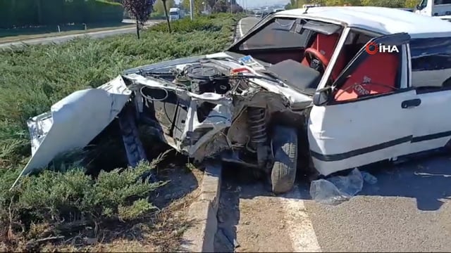 Tofaş hurdaya döndü: 1 yaralı