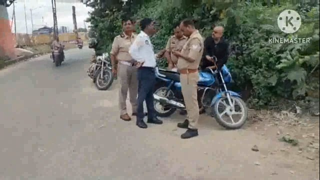 दिल्ली आगरा राष्ट्रीय राजमार्ग अलवर पुल के समीप मिली लाश मृतक मध्य प्रदेश निवासी।