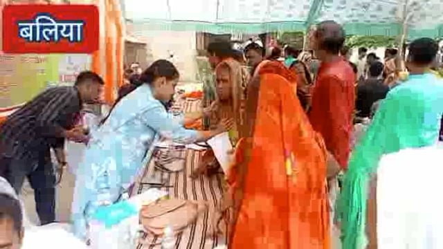 बाढ़ प्रभावित क्षेत्र सुल्तानपुर मे समाज सेवी योगेश्वर सिंह के नेतृत्व में निःशुल्क स्वास्थ्य शिविर का किया गया आयोजन