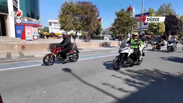 Vali Aslan Motosiklet Turuna Katıldı