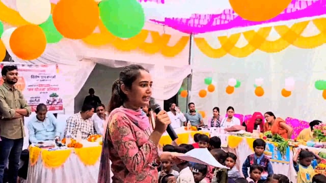 बलरामपुर श्रीदत्तगंज विकासखंड के भिटौढ़ी ग्राम पंचायत में खंड विकास अधिकारी ने किया बैठक देखें पूरी खबर।