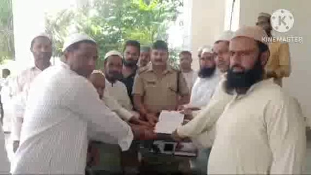 लंढौरा पैगंबर मोहम्मद साब पर गलत टिप्पणी करने वालो के खिलाफ पुलिस को सौंपा ज्ञापन!