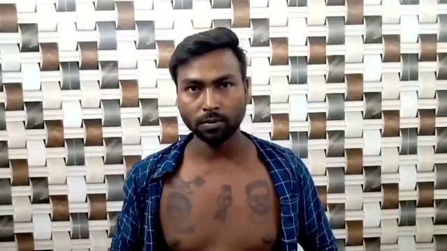 अपने चाहते हीरो से मिलने की चाहत में जबरा फैन में सीने पर बनवाया टैटू।