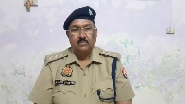 १०० किलो अवैध पटाखा बरामद, केस दर्ज 


सीओ अजीत कुमार सिंह की बाइट