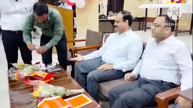 जनपद न्यायाधीश / अध्यक्ष, जिला विधिक सेवा प्राधिकरण, मथुरा श्री आशीष गर्ग की अध्यक्षता में  दिन शनिवार को लगा रक्तदान ।