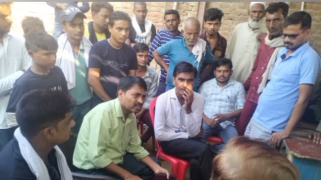 जलालाबाद क्षेत्र में बैड पर सोने के दौरान व्यक्ति को सर्प ने डसा,सर्पदंश के काटने से अधेड़ की मौत परिवार में मचा कोहराम