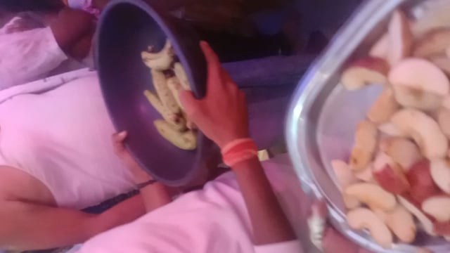 महसी: जिला प्रति निधि भाजपा बहराइच का कोटिया गांव में दुर्गा पूजा समित के तरफ से भव्य स्वागत।