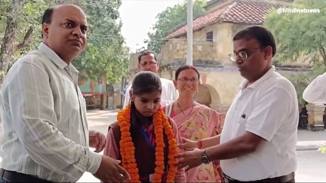 महिला सशक्तिकरण एवं बेटी बचाओ अभियान के तहत पांचवी की छात्रा बनी घोसी की एक दिन के लिए एसडीएम