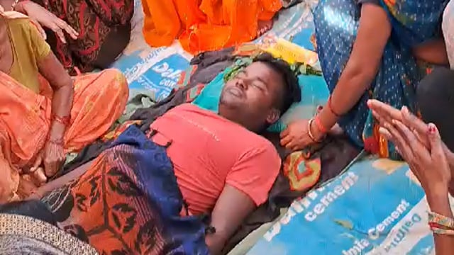 महसी: झोला छाप कि लापरवाही से युवक कि गई जान पूरा खबर बहराइच के  महसी क्षेत्र के छतर पुर का है पप्पू पुत्र लायक राम उम्र