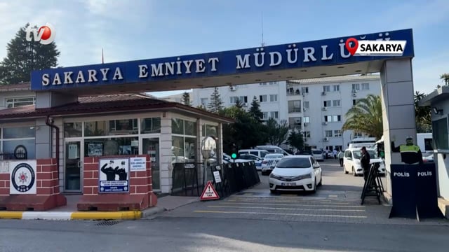 Faizle Para Verip Geri Ödemeyenlerin Mallarına Zorla El Koyuyorlardı 2 Tutuklama