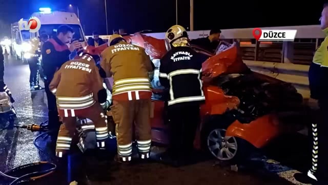 Anadolu Otoyolunda Otomobil TIR’a Çarptı 4 Yaralı