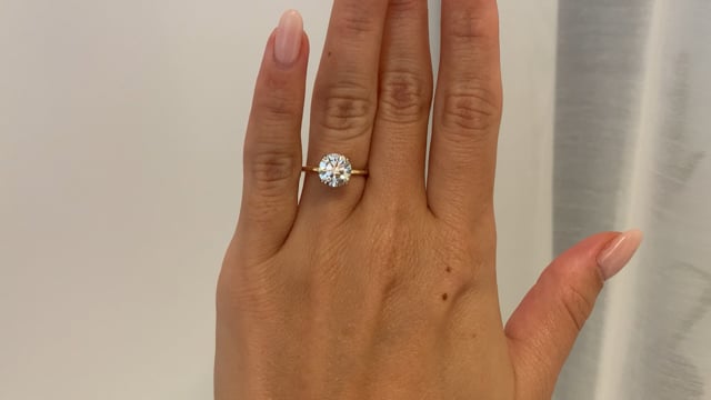 1.79ct Round Brilliant Engagement Ring - Video