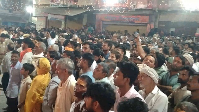 कोसीकलां के ऐतिहासिक भरत मिलाप में प्रभू श्री राम से मिलने को उत्साहित भ्राता भरत।