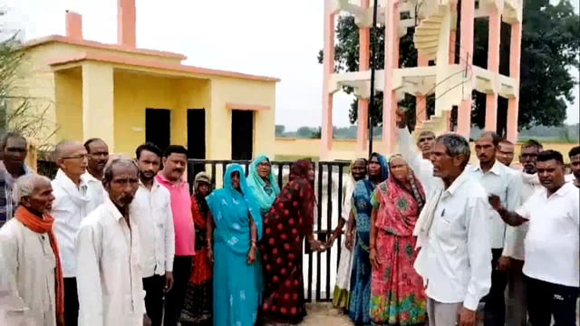 मान्धाता ब्लाक कैंपस और आवासीय परिसर में साफ-सफाई का अभाव