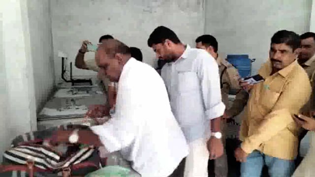 पीरान कलियर में पुलिस और खाद्य विभाग की टीम ने की बड़ी कार्यवाही! 10 कुंटल पनीर बरामद!