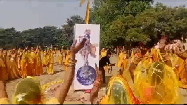 गोकुल में हुआ ऐतिहासिक महारास गुजरात की अहिरानियों ने ब्रजमंडल की अहिरानियों के साथ लिया भाग