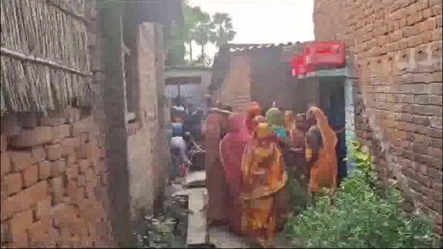 अपराधियों ने ट्रैक्टर चालक को गोली मारकर की हत्या; शव गांव पहुंचते गांव में पसरा मातमी सन्नाटा 