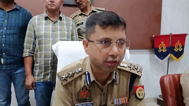 50000 का इनामी बदमाश मुठभेड़ में घायल एसएसपी द्वारा दी गई क्रिमिनल इतिहास की जानकारी